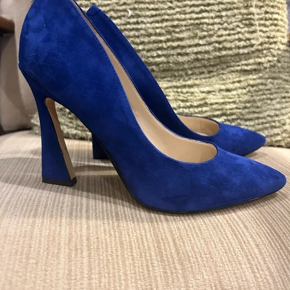 🤩 Nine West Women’s Trendz Pointy Toe Pumps. Only worn one time. Beautiful 🤩 - Picture 6 of 9